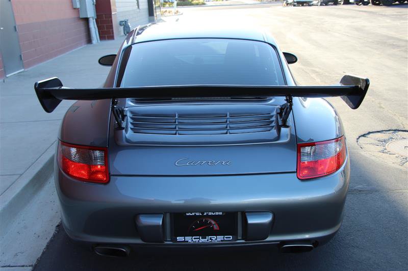 Used 2005 Porsche 911 Carrera RWD image 12