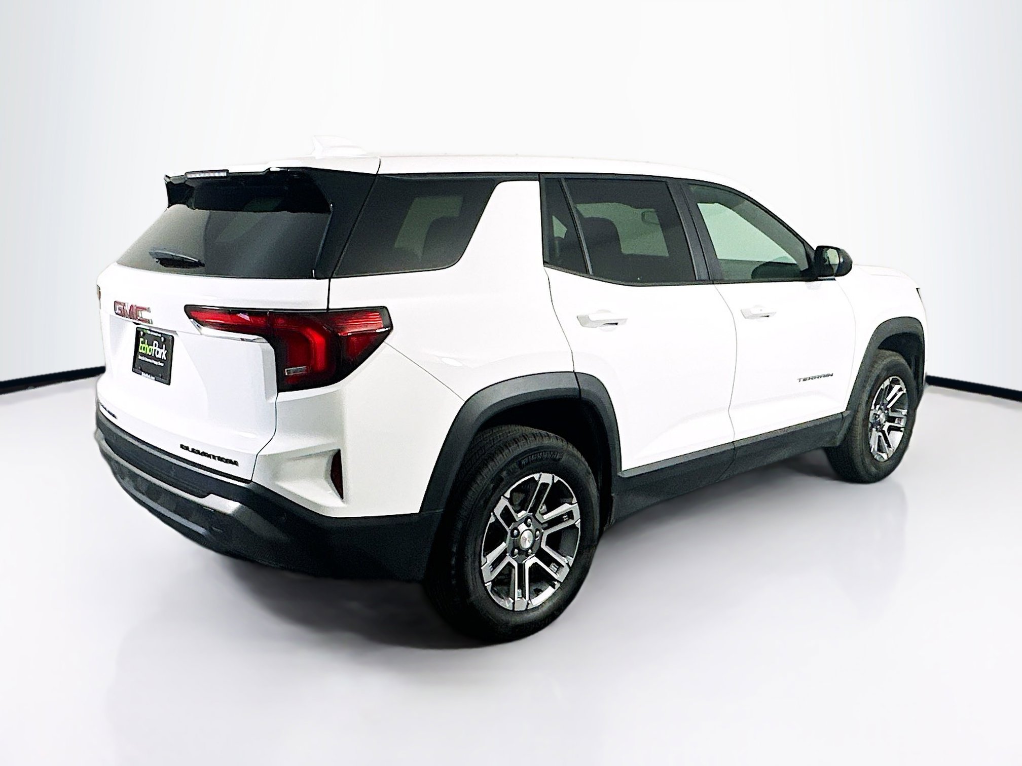 Used 2025 GMC Terrain Elevation image 9