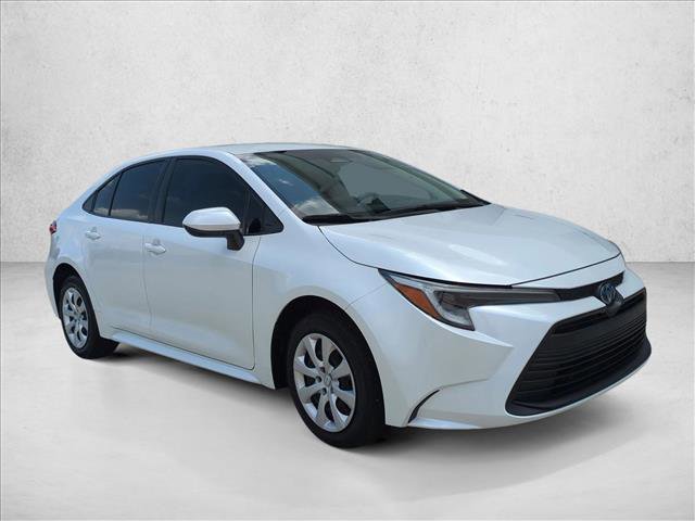 Certified 2024 Toyota Corolla LE FWD image 3