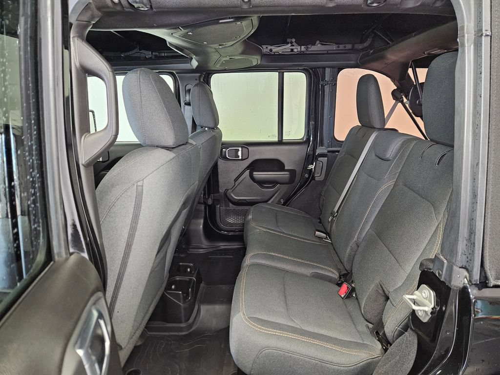 Used 2024 Jeep Wrangler Unlimited Sport AWD/4WD image 5