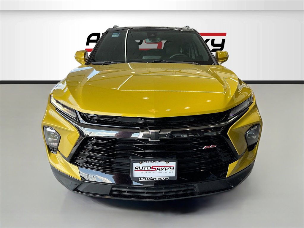 Used 2024 Chevrolet Blazer RS w/ Enhanced Convenience Package image 2