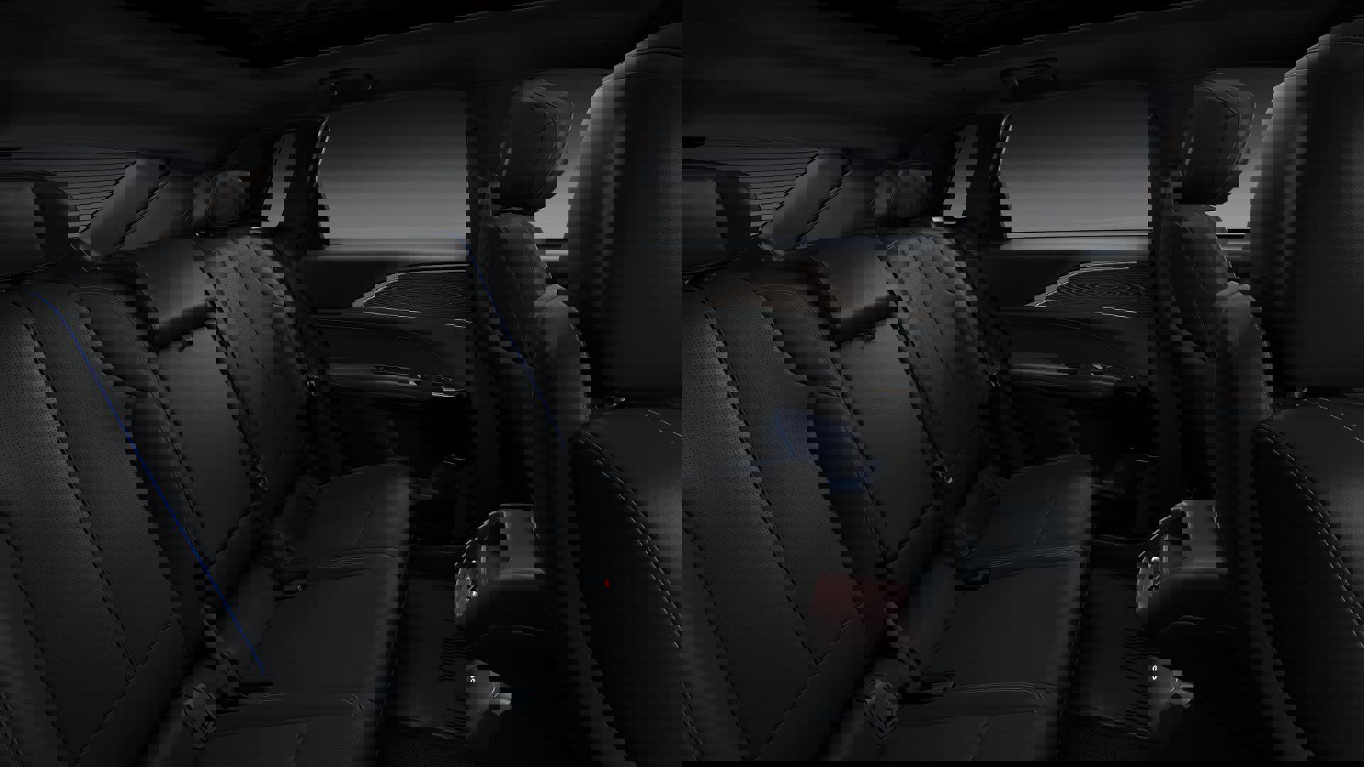 New 2025 Cadillac Lyriq Luxury image 34