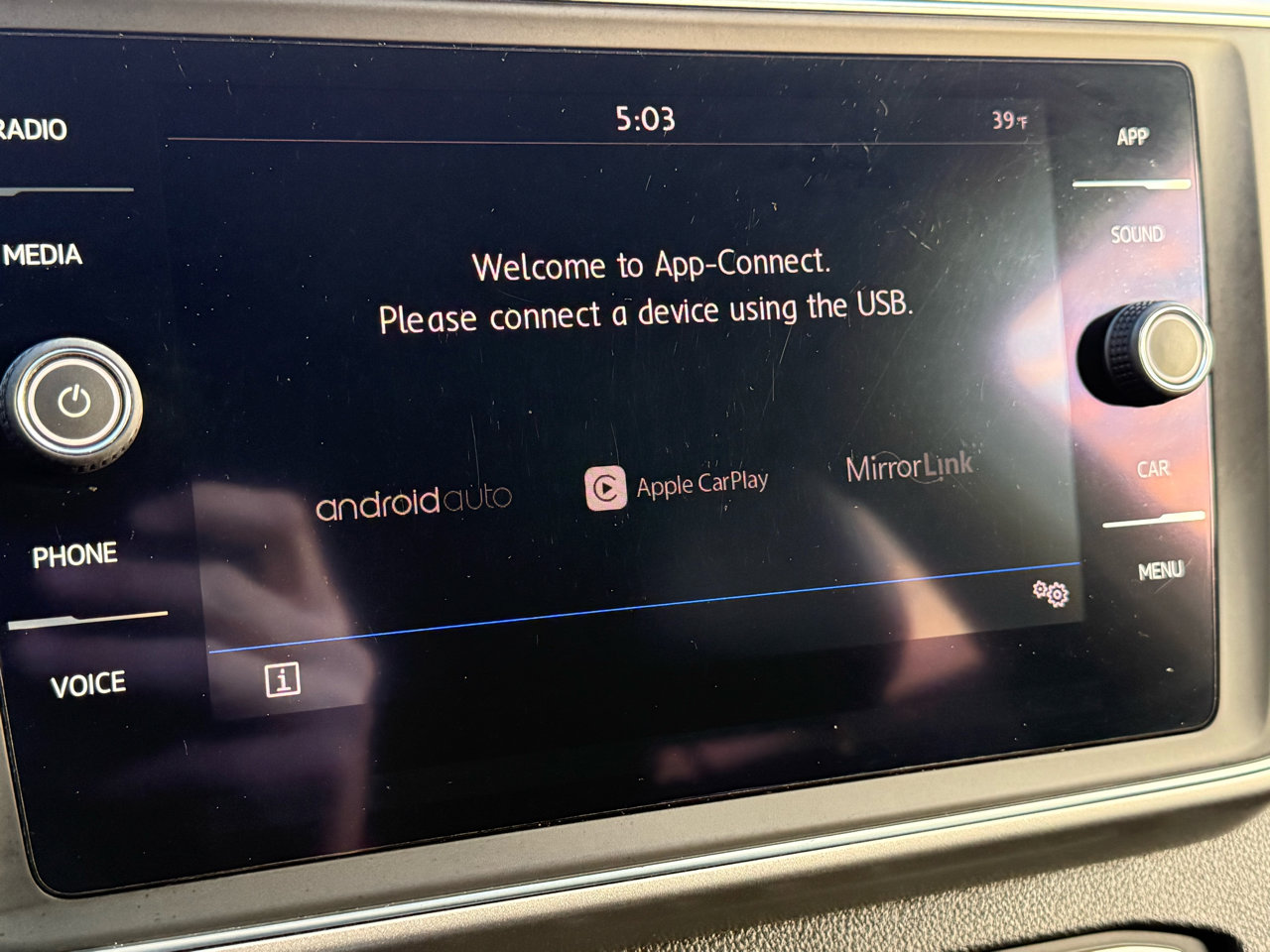 Used 2018 Volkswagen Atlas SE image 35