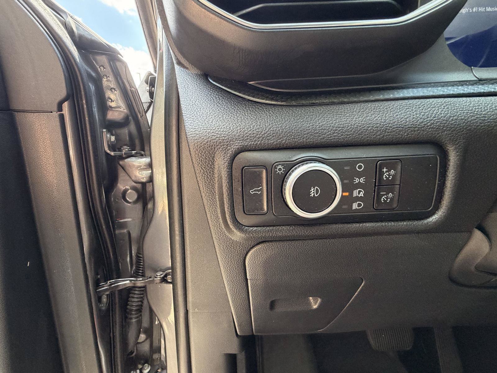 Used 2024 Ford Explorer ST w/ Equipment Group 401A AWD/4WD image 24