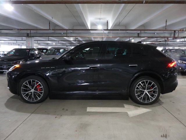 Used 2023 Maserati Grecale Modena image 10