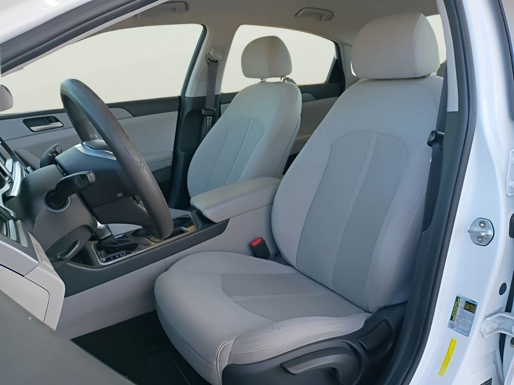 Used 2019 Hyundai Sonata SE image 5