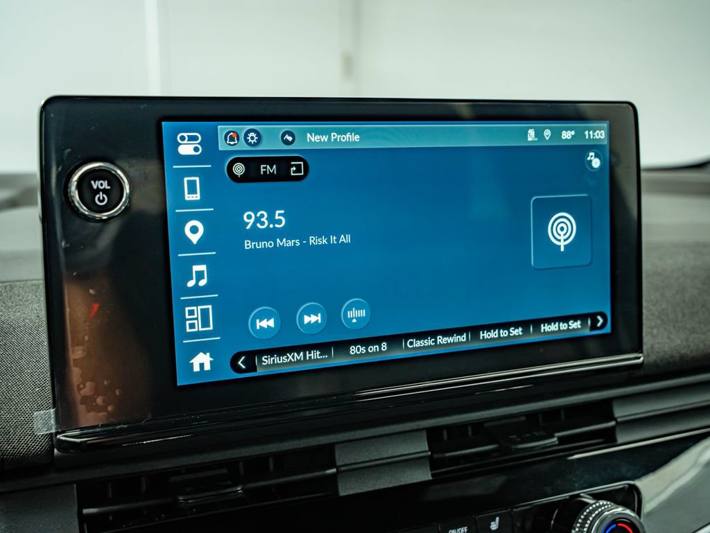 Used 2024 Honda Prologue EX image 24