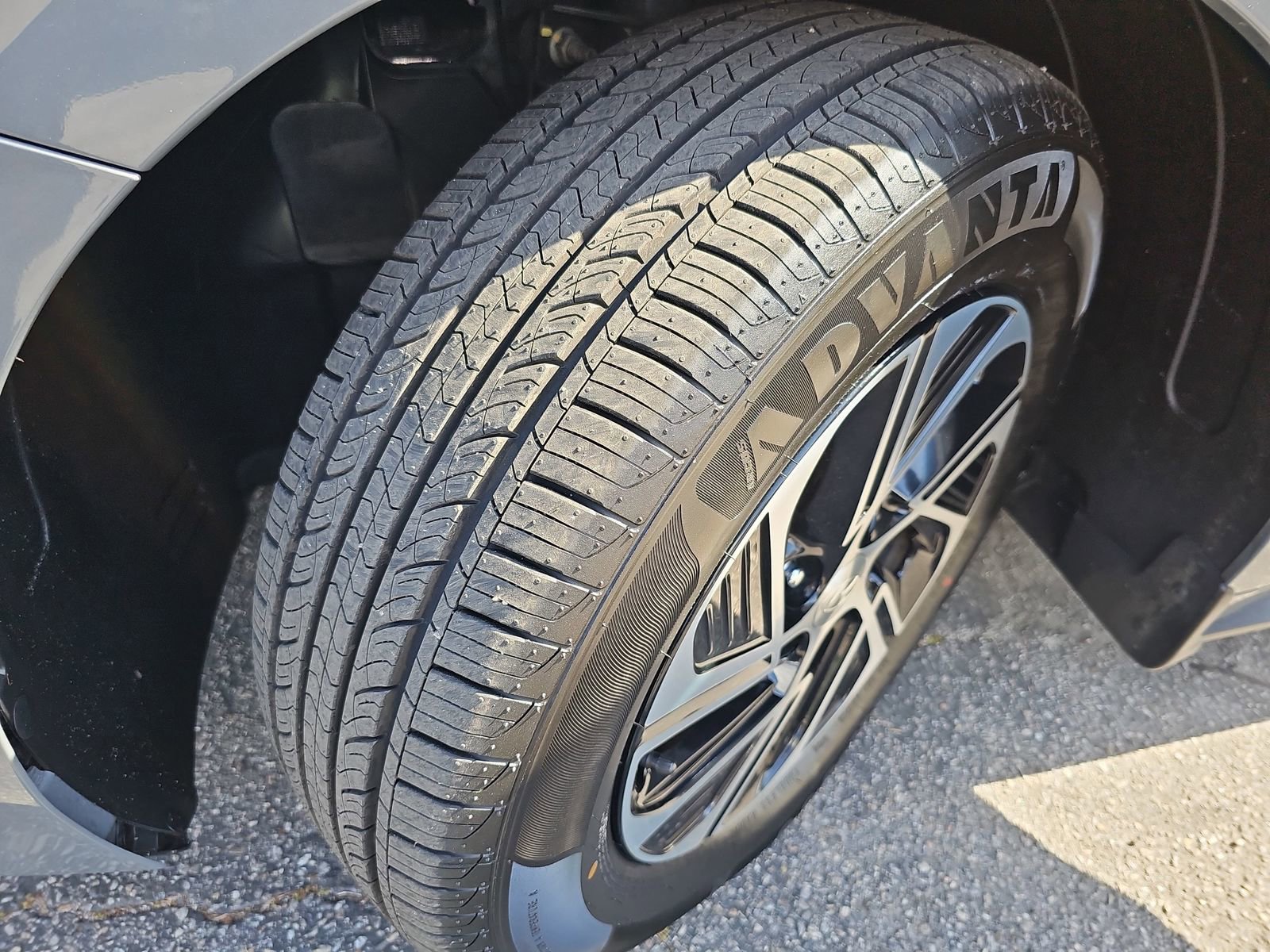 Used 2023 Hyundai Sonata Blue image 32