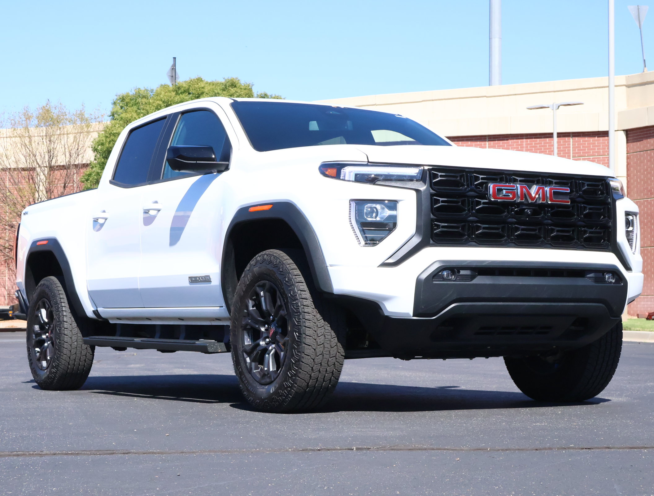 Used 2024 GMC Canyon Elevation w/ Elevation Premium Package