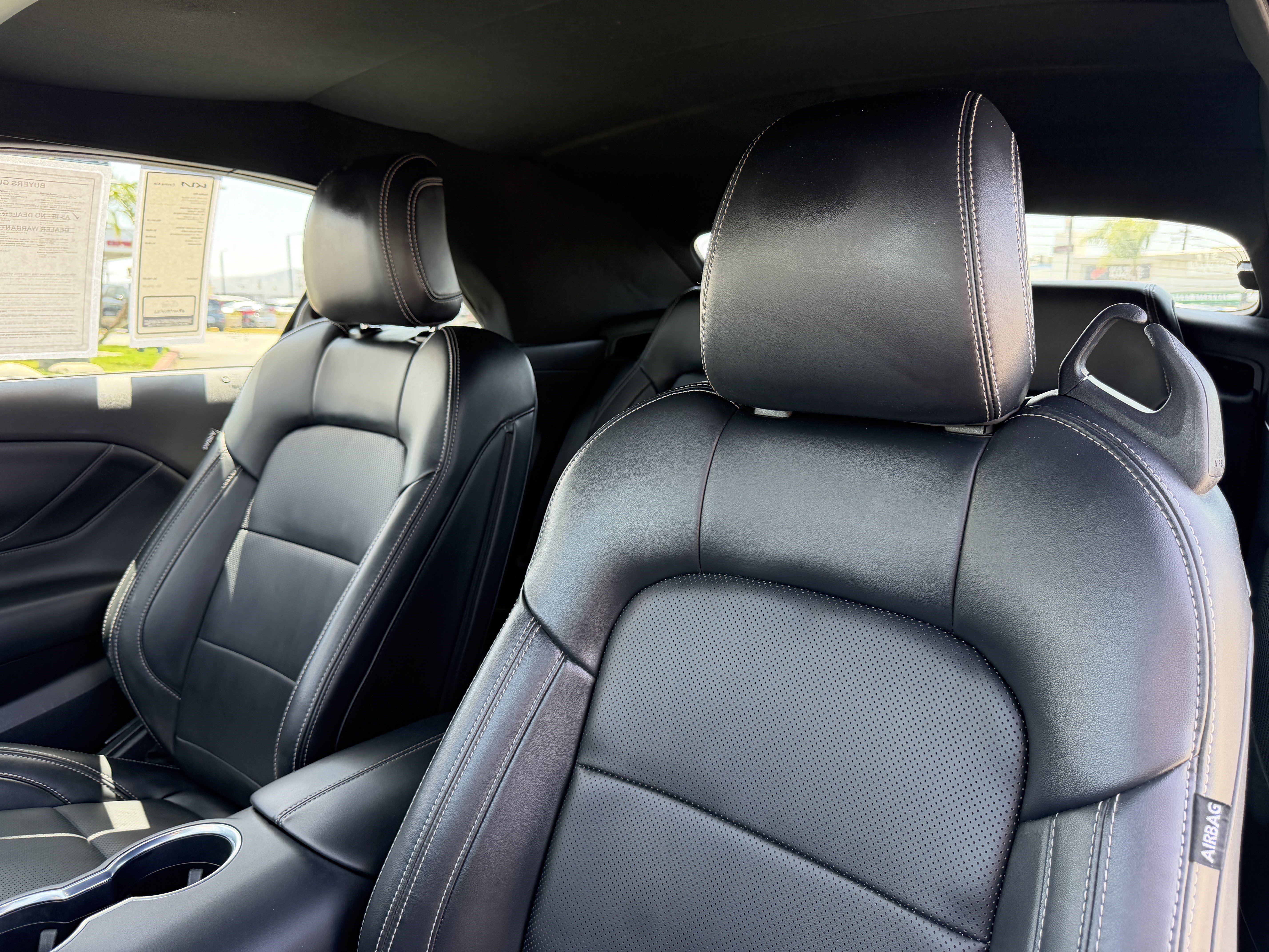 Used 2025 Ford Mustang Premium RWD image 17