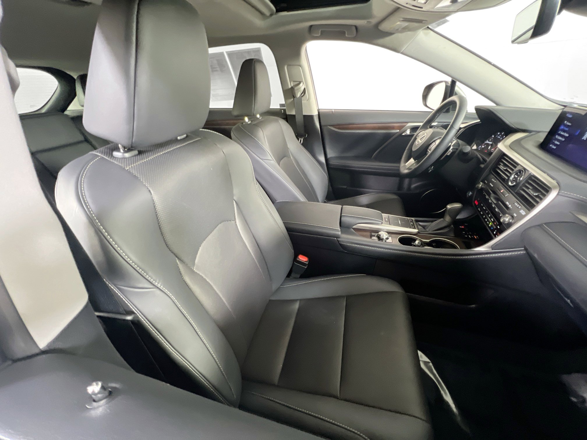 Used 2022 Lexus RX 350 AWD w/ Premium Package image 27