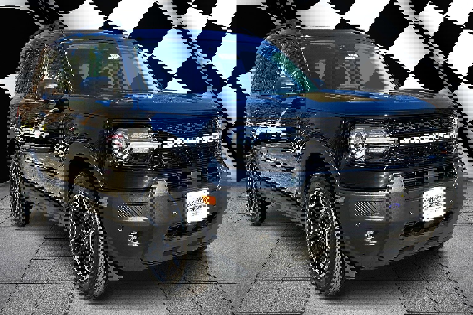 New 2025 Ford Bronco Sport Outer Banks w/ Outer Banks Tech Package+ AWD/4WD image 2