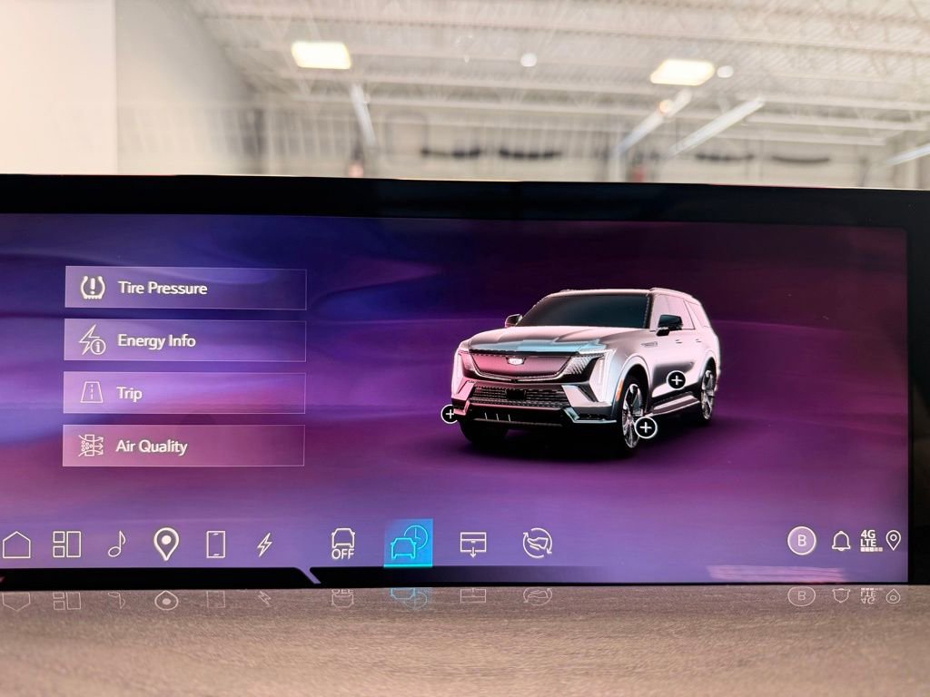 Used 2026 Cadillac Escalade IQL Sport 1 AWD/4WD image 49