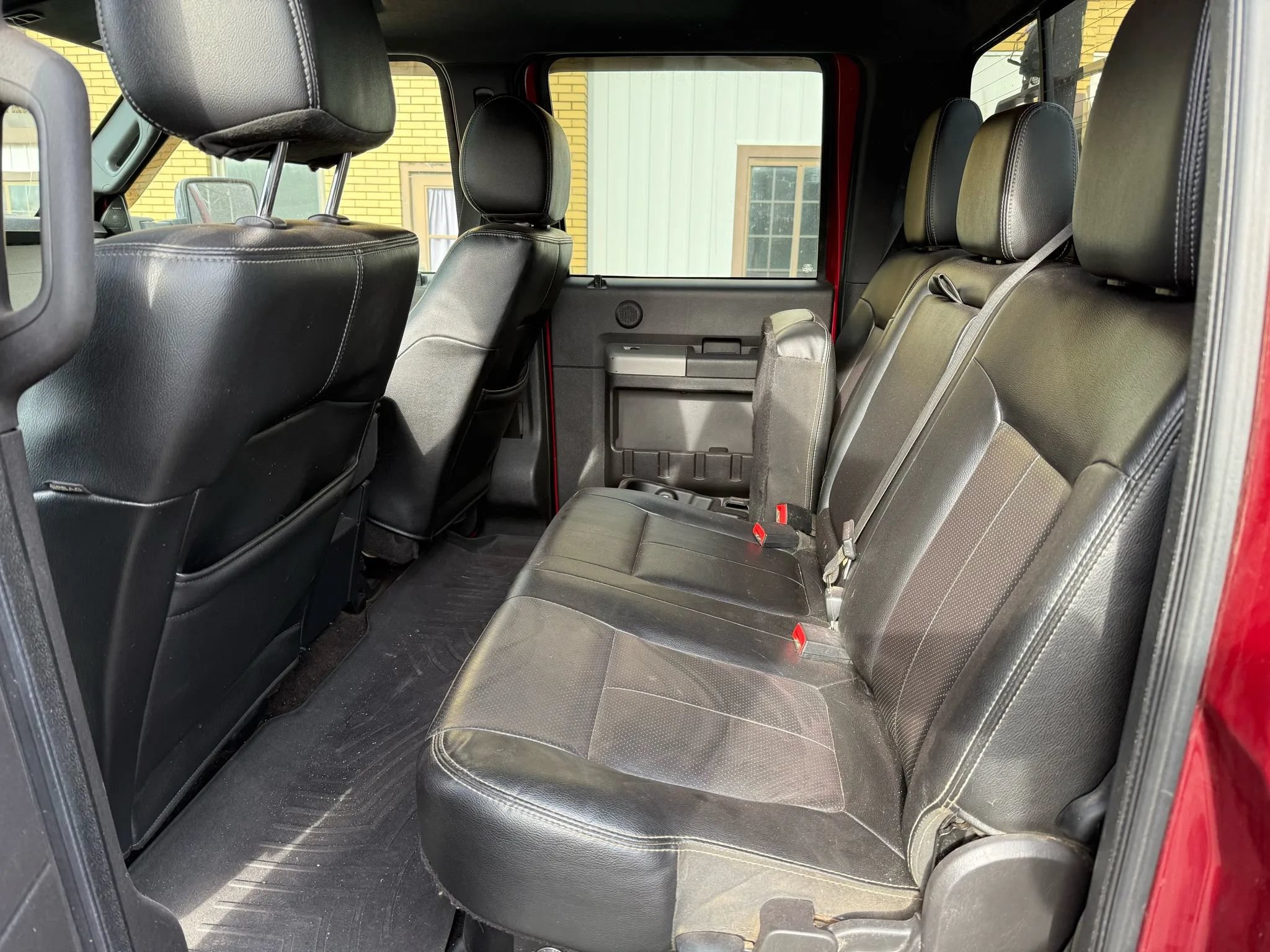 Used 2015 Ford F250 Lariat w/ Lariat Ultimate Package AWD/4WD image 15
