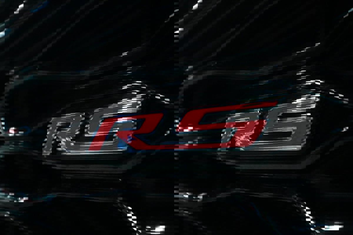 Used 2024 Chevrolet Equinox RS w/ RS Leather Package image 38