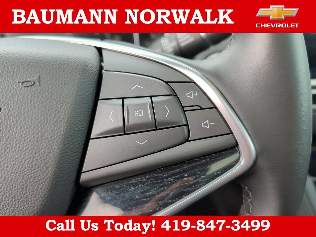 Used 2025 Cadillac XT5 Premium Luxury AWD/4WD image 33