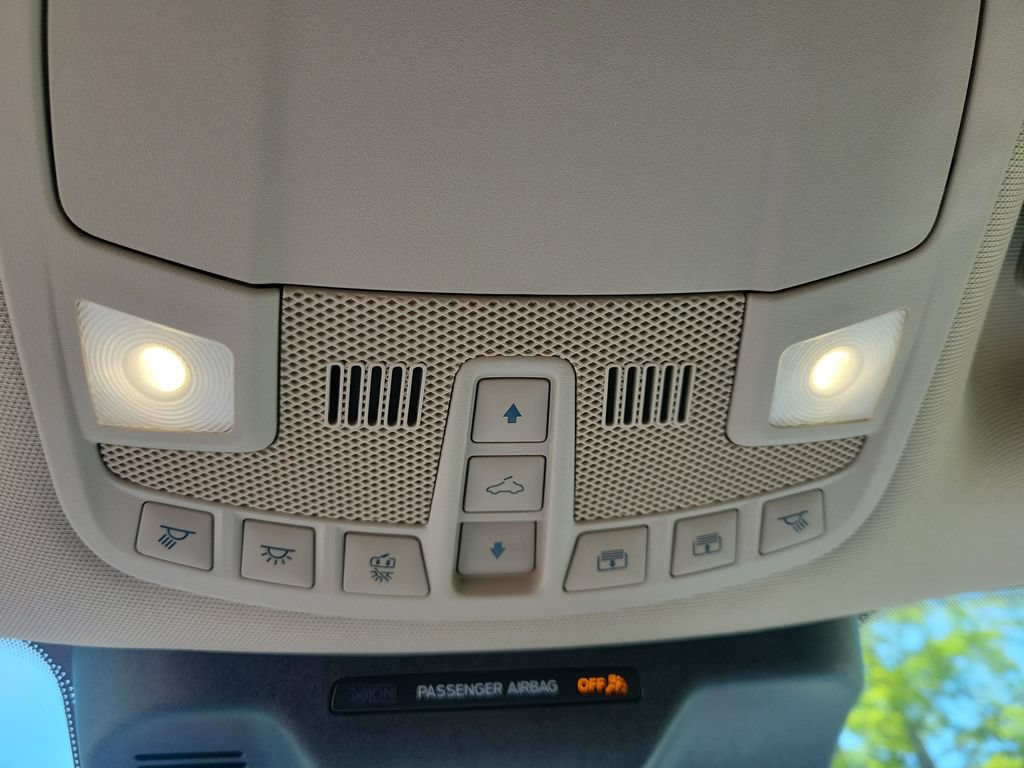 Used 2022 Ford Expedition Limited RWD image 28