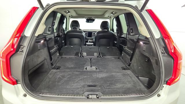 Used 2018 Volvo XC90 T6 Momentum w/ Convenience Package AWD/4WD image 41