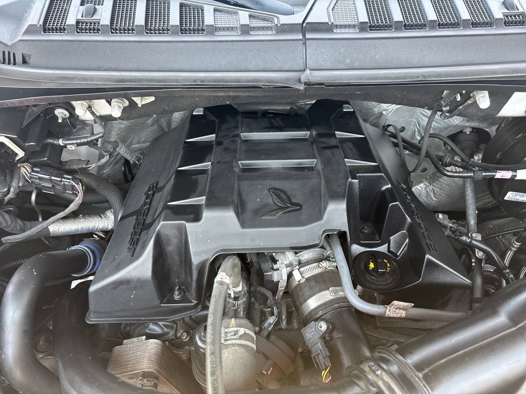Used 2017 Ford F150 XL w/ Equipment Group 101A Mid AWD/4WD image 26