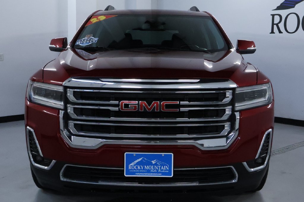 Used 2023 GMC Acadia SLT AWD/4WD image 3