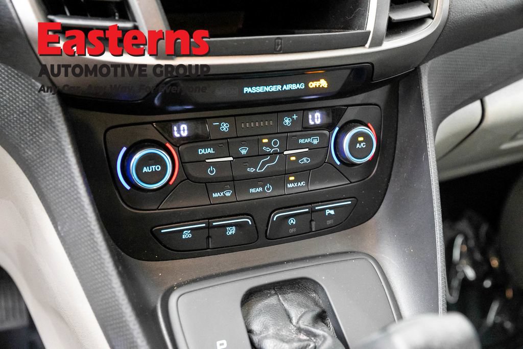Used 2022 Ford Transit Connect XLT FWD image 20
