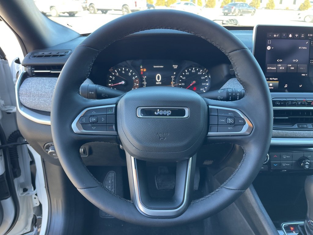 Certified 2024 Jeep Compass Latitude image 16