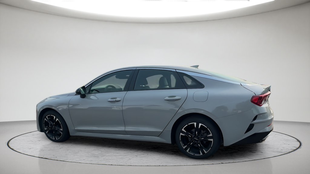Used 2022 Kia K5 GT-Line FWD image 10