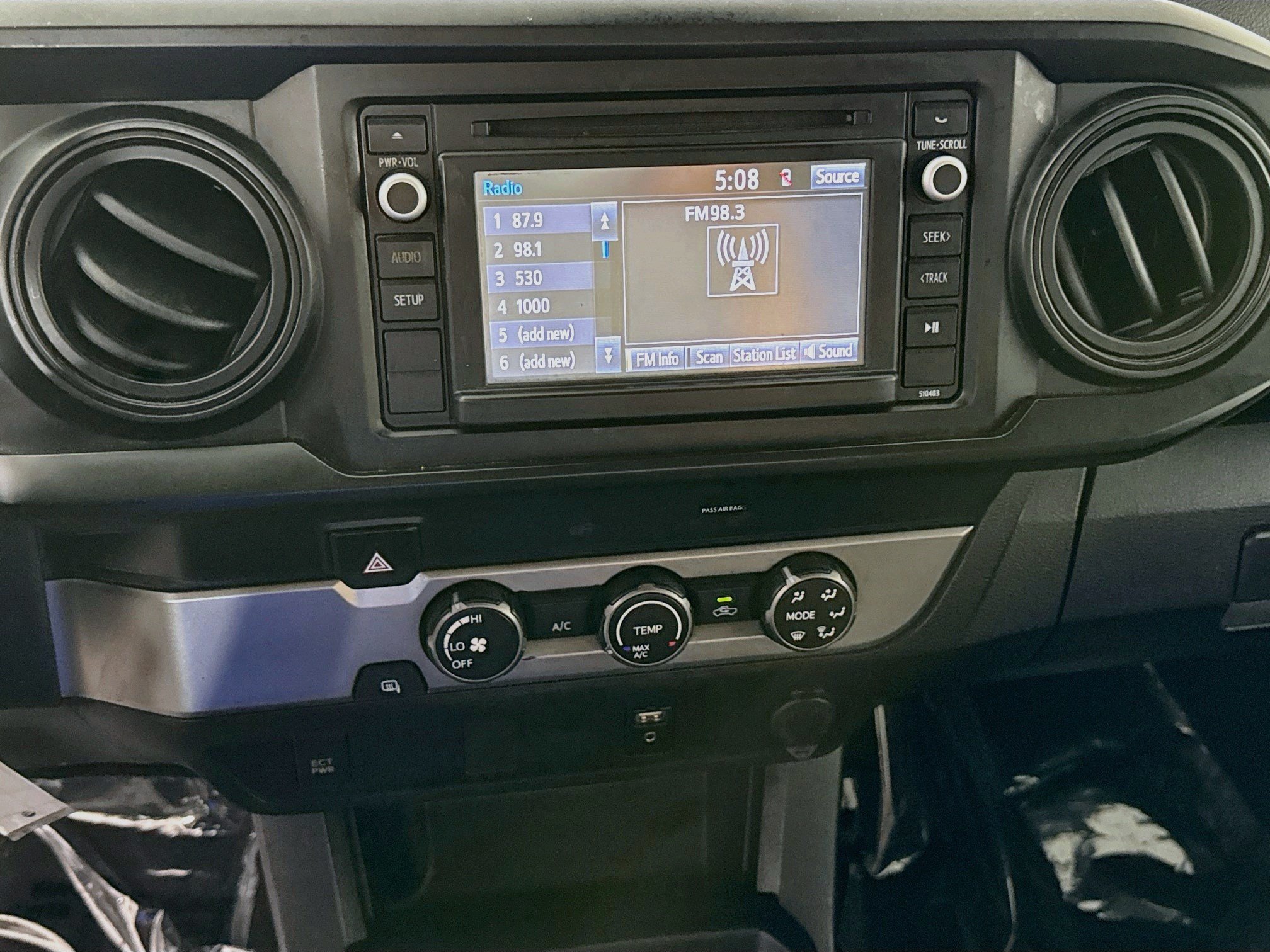 Used 2019 Toyota Tacoma SR RWD image 18