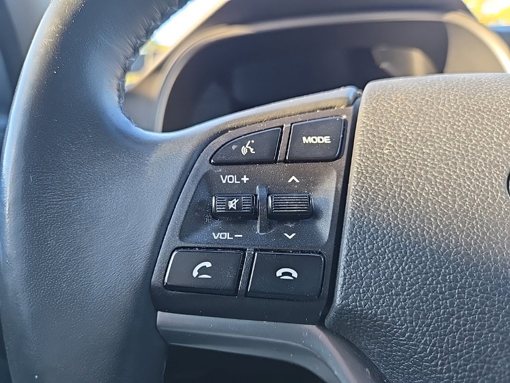 Used 2020 Hyundai Tucson Limited AWD/4WD image 17