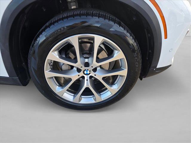 Used 2021 BMW X5 sDrive40i w/ Premium Package image 21