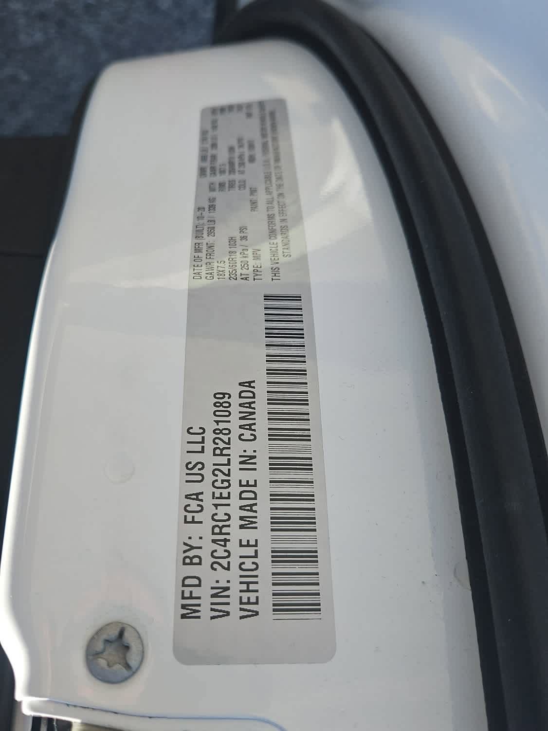 Used 2020 Chrysler Pacifica Touring-L Plus w/ S Appearance Package image 22