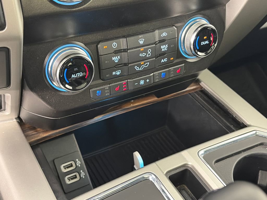 Used 2020 Ford F150 Lariat w/ Equipment Group 502A Luxury AWD/4WD image 21