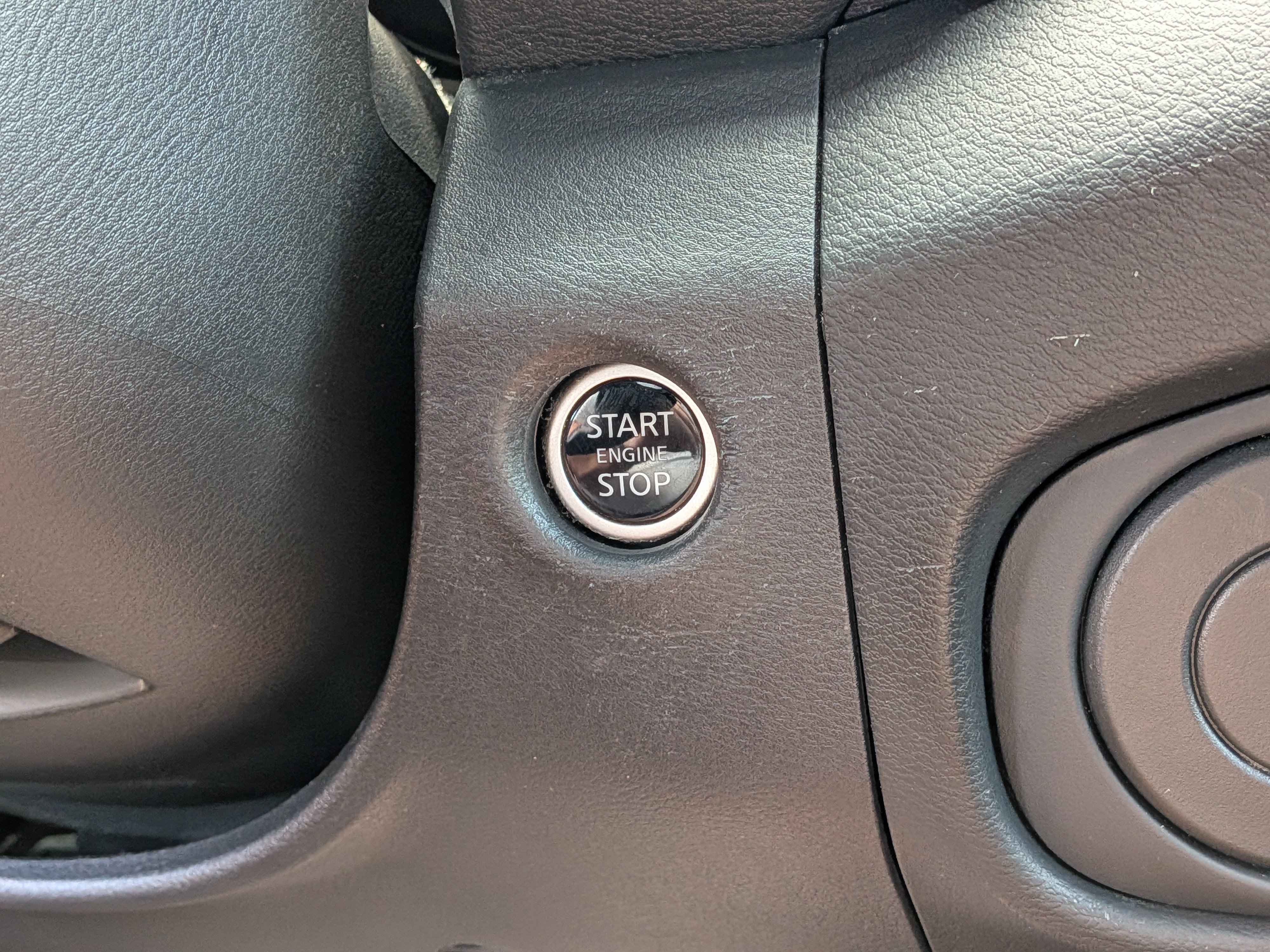 Used 2023 Nissan Frontier Pro-X w/ Pro Convenience Package RWD image 29