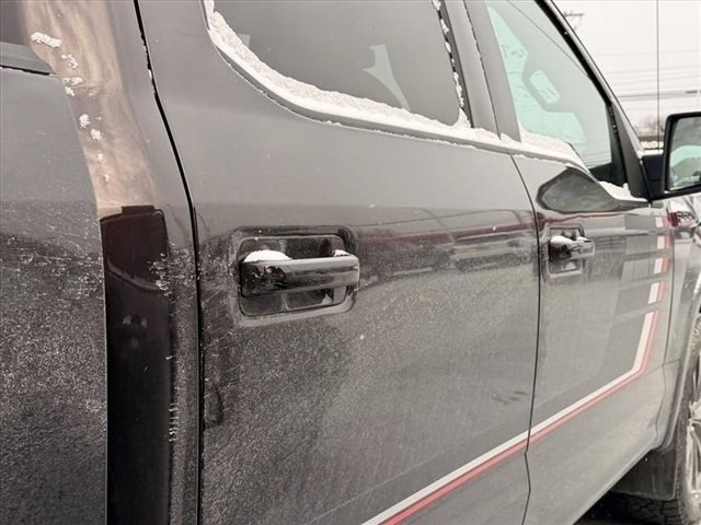 Used 2018 Ford F150 Lariat w/ Equipment Group 502A Luxury image 12