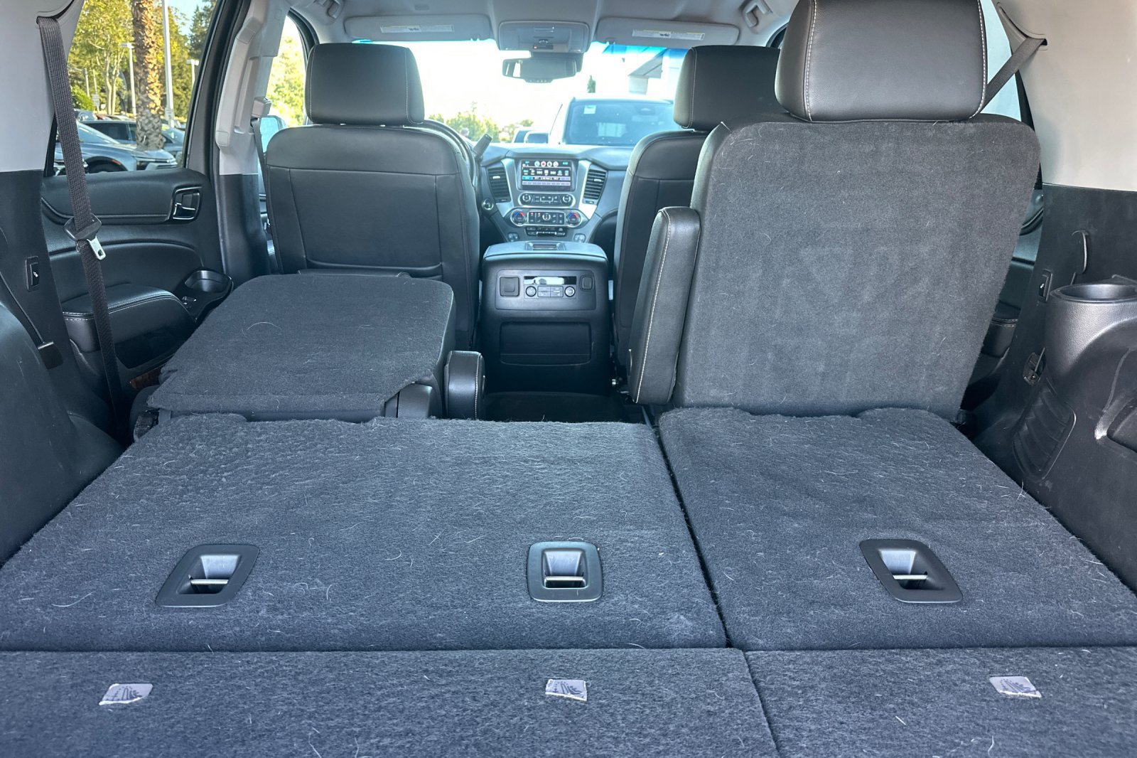 Used 2020 Chevrolet Tahoe Premier AWD/4WD image 18