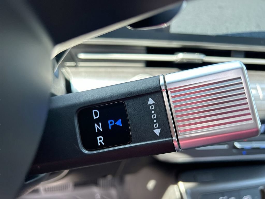New 2026 Hyundai Kona Limited FWD image 31