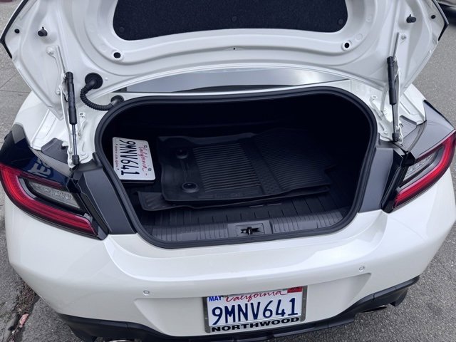 Used 2024 Toyota GR86 Premium image 26