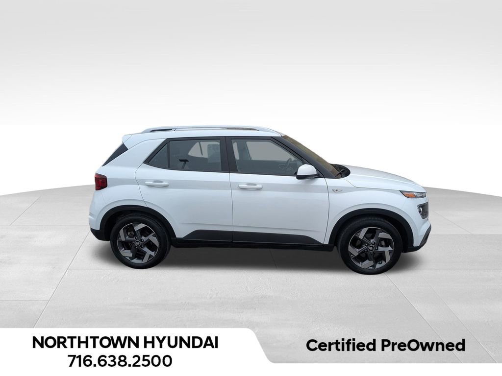 Certified 2022 Hyundai Venue SEL w/ Cargo Package image 14
