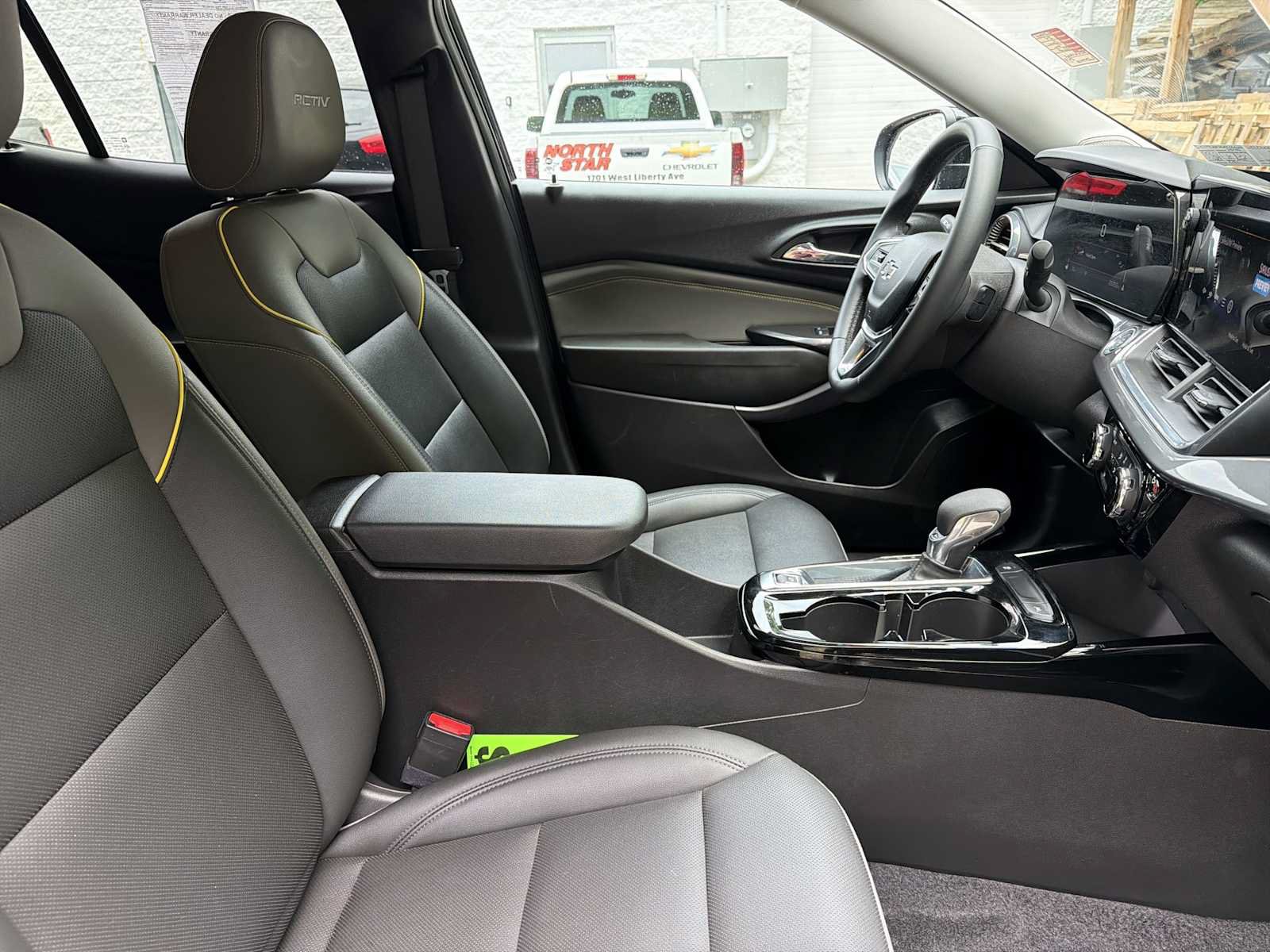 Certified 2024 Chevrolet Trax ACTIV w/ Driver Confidence Package FWD image 25