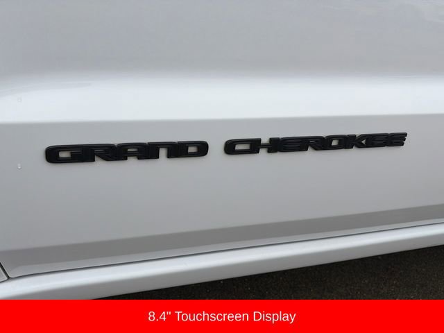 Used 2018 Jeep Grand Cherokee Altitude image 20