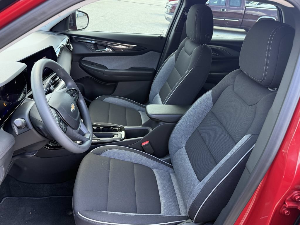 New 2026 Chevrolet TrailBlazer LS FWD image 17