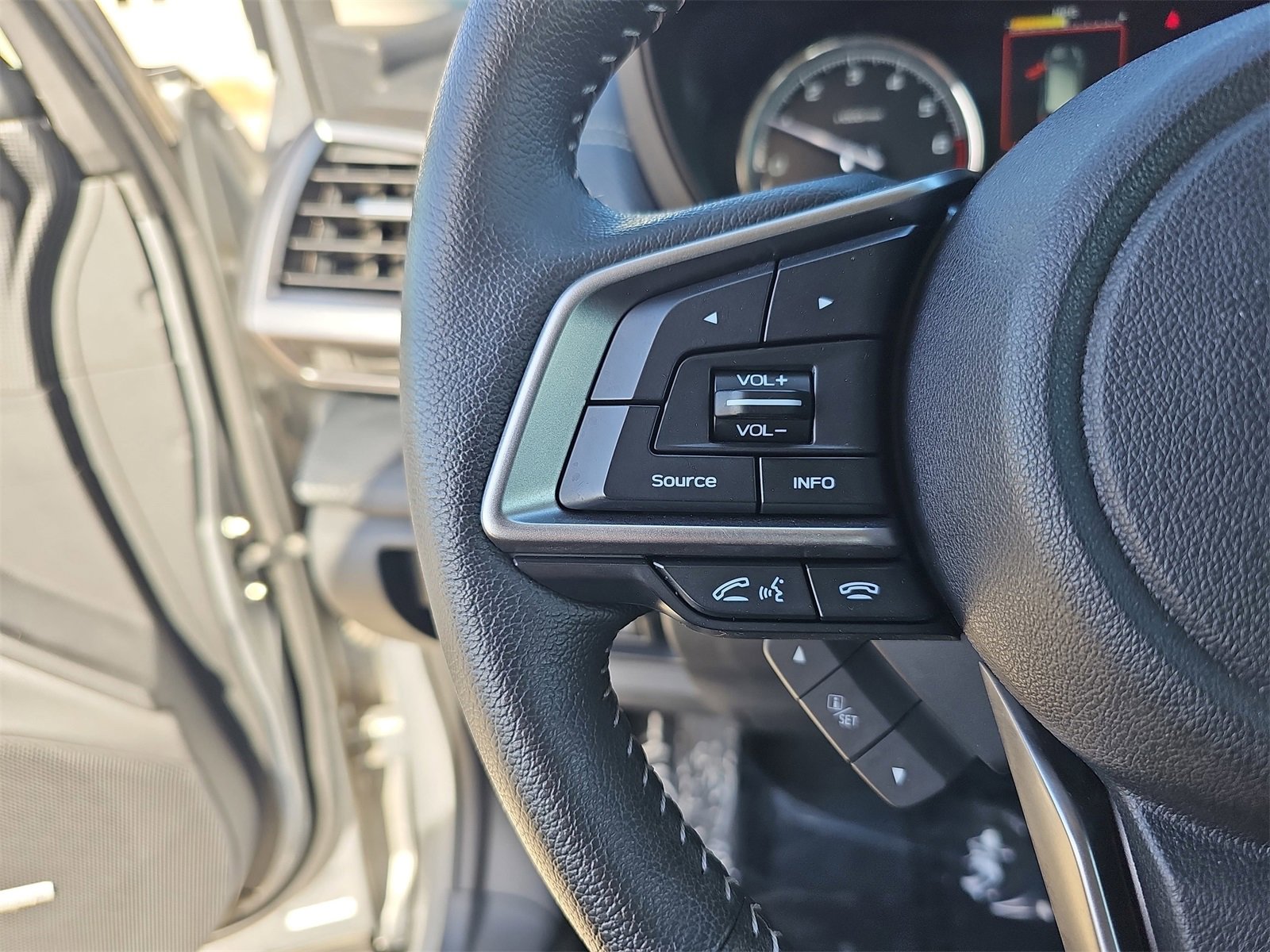 Used 2019 Subaru Forester Touring w/ Popular Package #3 image 17