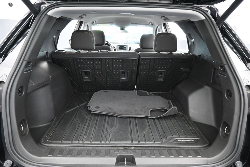 Used 2023 Chevrolet Equinox LT FWD image 32