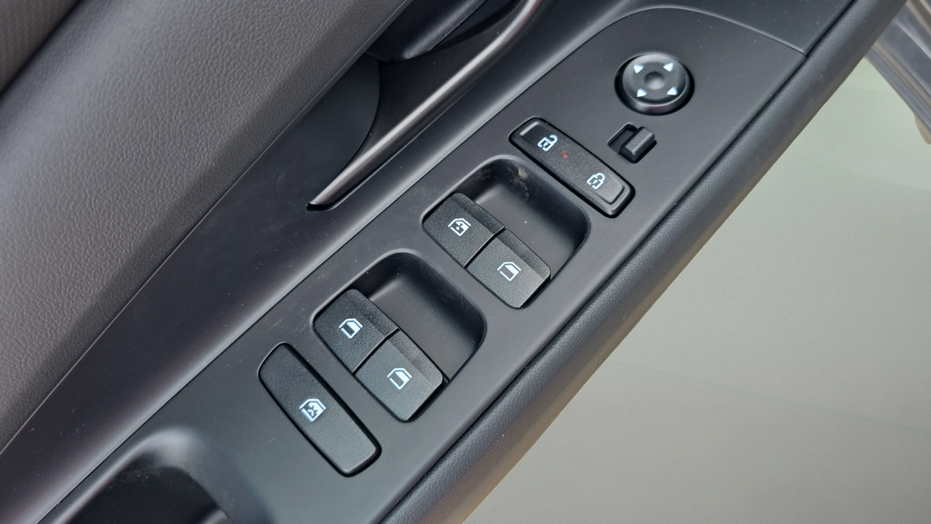 New 2026 Hyundai Elantra SEL Sport Premium FWD image 21