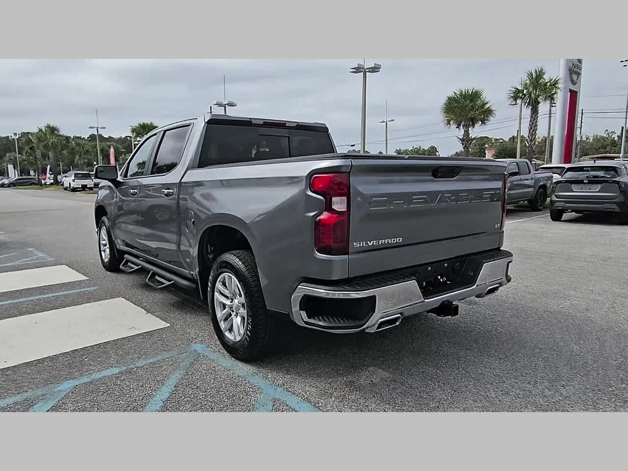 Used 2019 Chevrolet Silverado 1500 LT w/ All-Star Edition AWD/4WD image 31