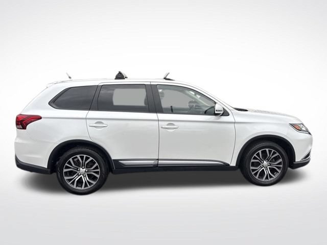 Used 2016 Mitsubishi Outlander SE FWD image 6