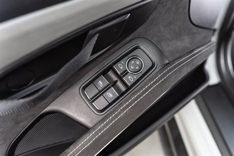 Used 2016 Porsche Cayman GT4 RWD image 80