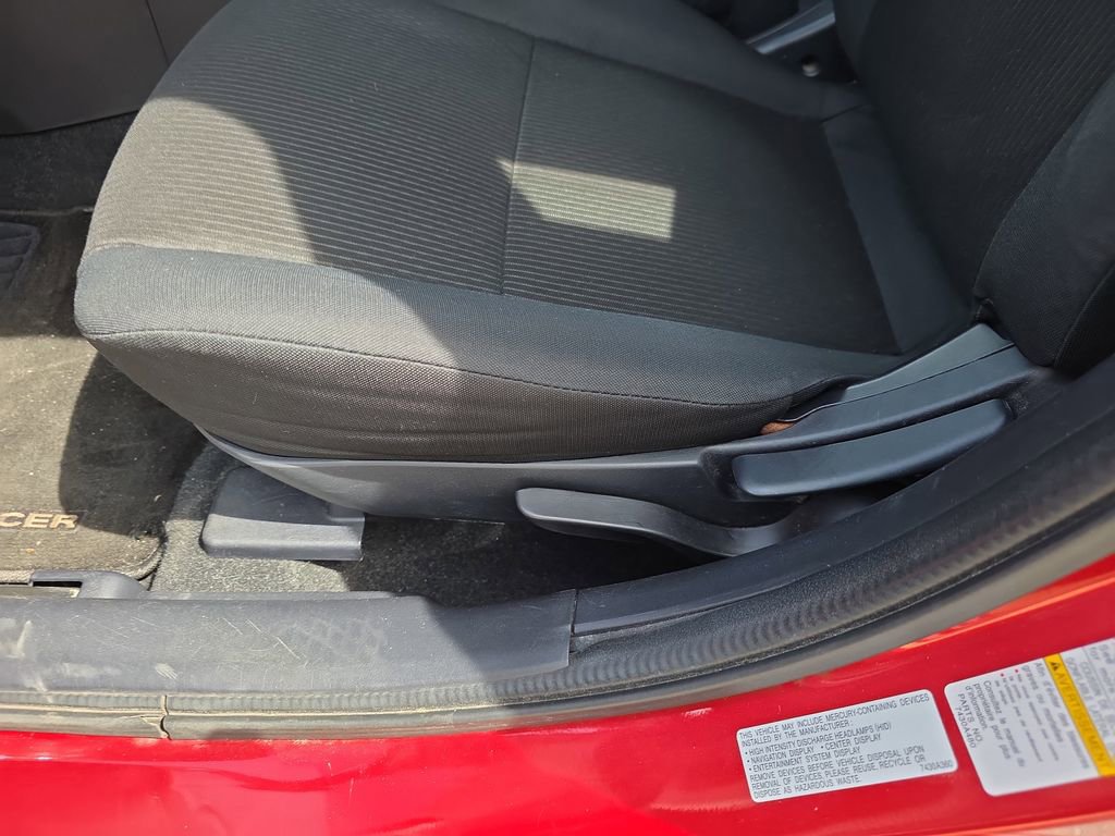 Used 2016 Mitsubishi Lancer ES image 13