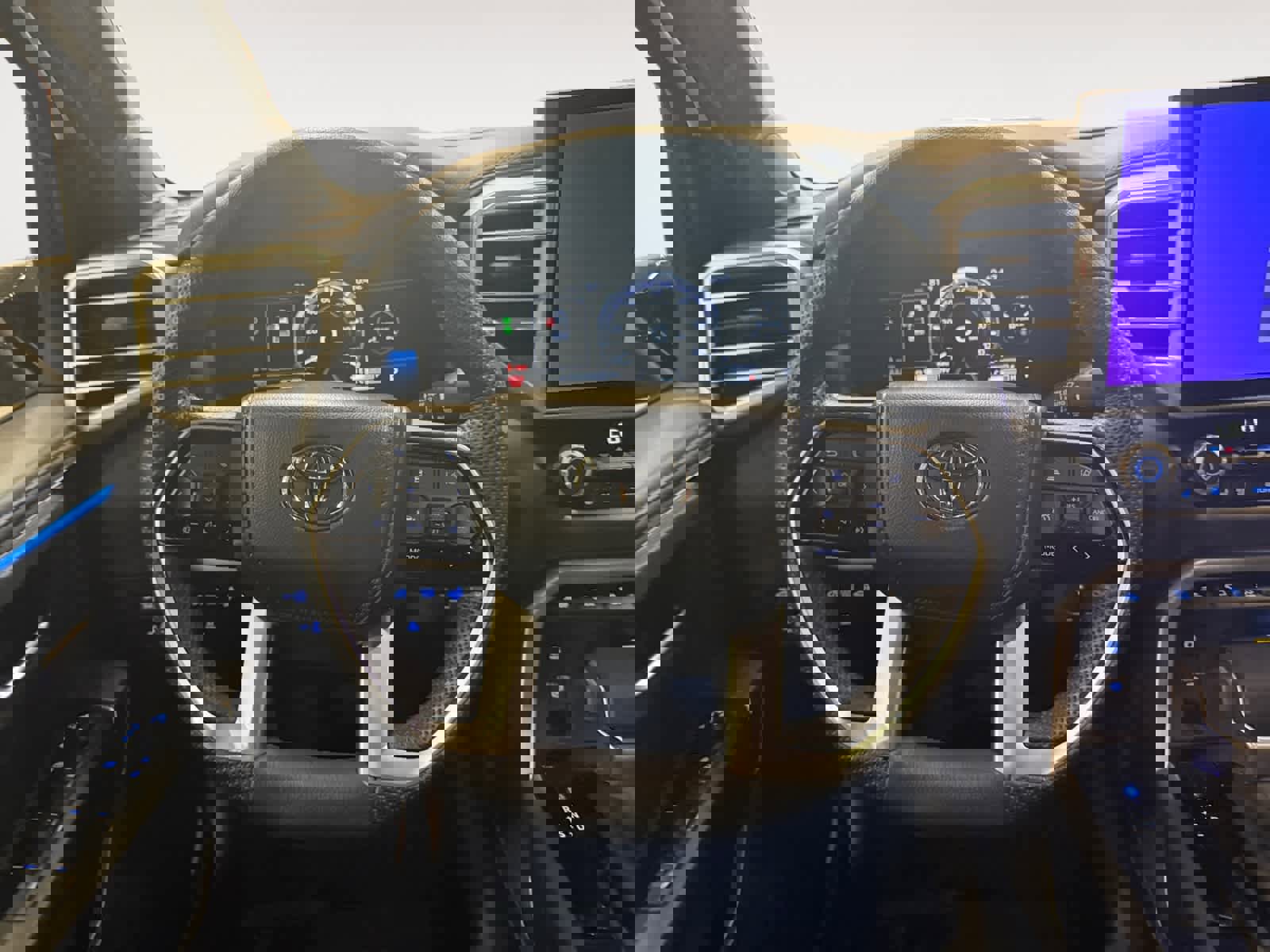 Used 2024 Toyota Tundra Platinum image 13