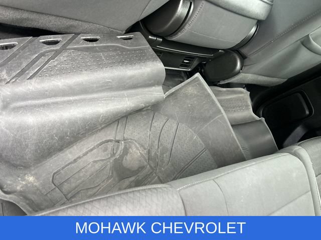Certified 2022 Chevrolet Silverado 1500 Custom AWD/4WD image 36